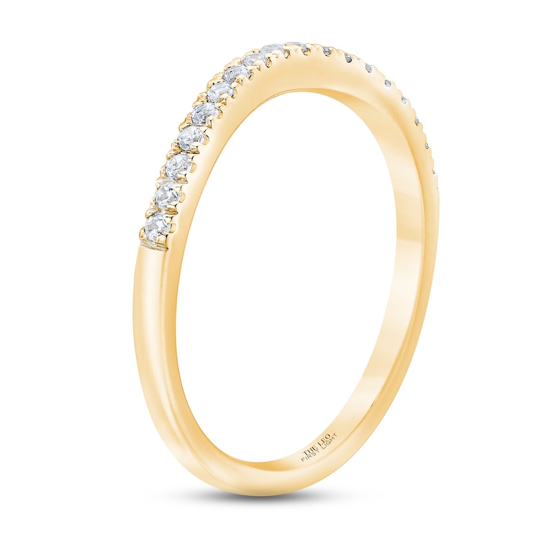 Main Image 2 of THE LEO First Light Diamond Wedding Band 1/6 ct tw 14K Yellow Gold