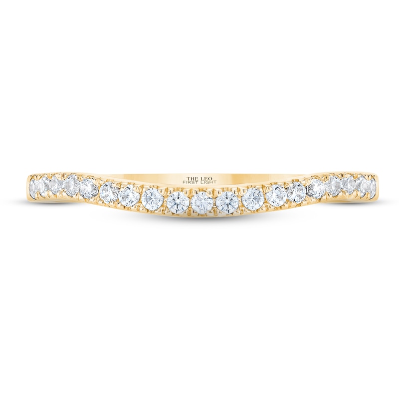 Main Image 3 of THE LEO First Light Diamond Wedding Band 1/6 ct tw 14K Yellow Gold