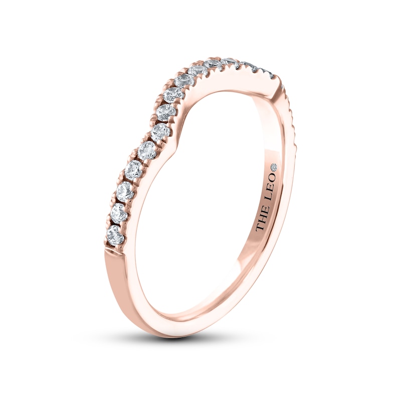 Main Image 2 of THE LEO Diamond Wedding Band 1/4 ct tw 14K Rose Gold