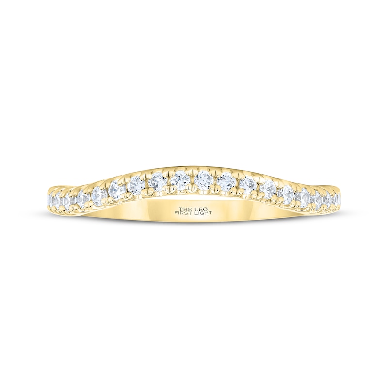 Main Image 3 of THE LEO First Light Diamond Curved Wedding Band 1/4 ct tw 14K Yellow Gold